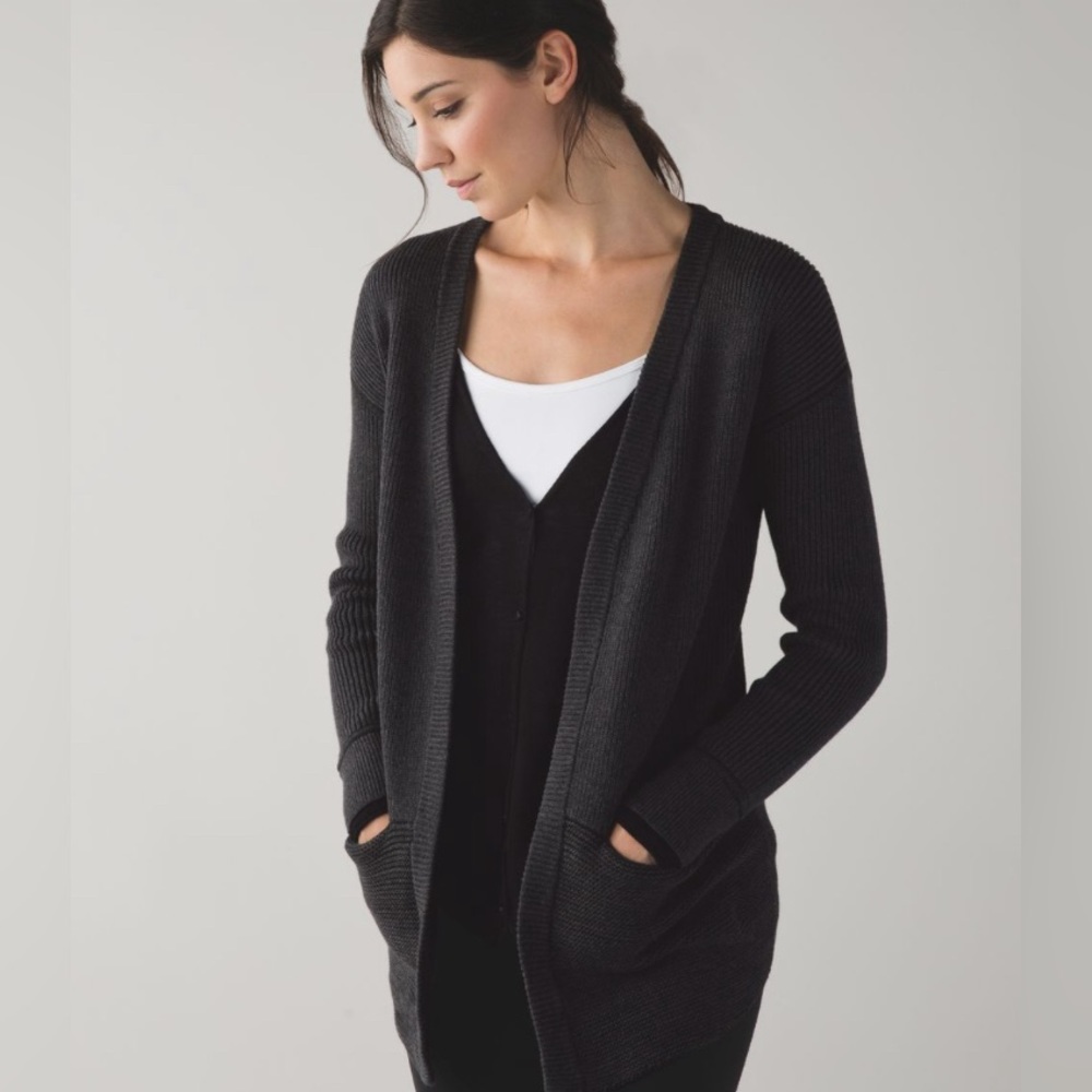 Lululemon Vestigan sweater cardigan feathered grey small?